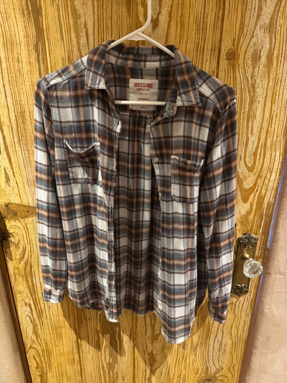 Mossimo Supply Co. Women’s Blue & Brown Plaid Flannel Shirt - boyfriend fit